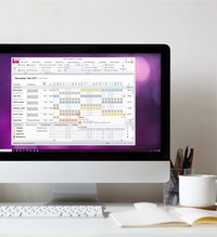 Computer mit Personaleinsatzplanungssoftware